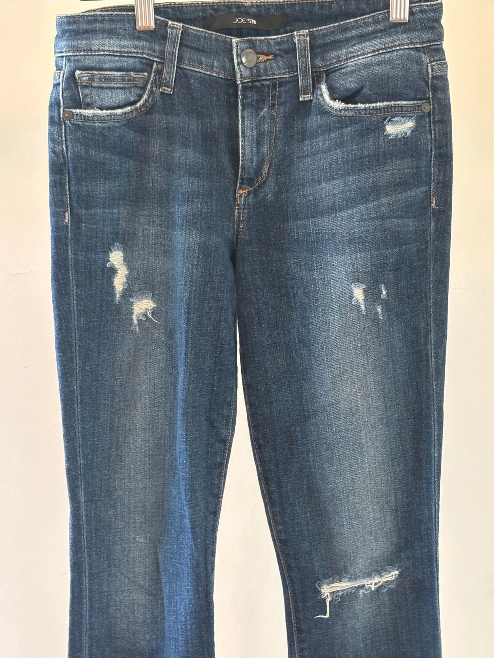 Joe’s Jeans Skinny Jeans | Distressed Ripped Denim | 98% cotton